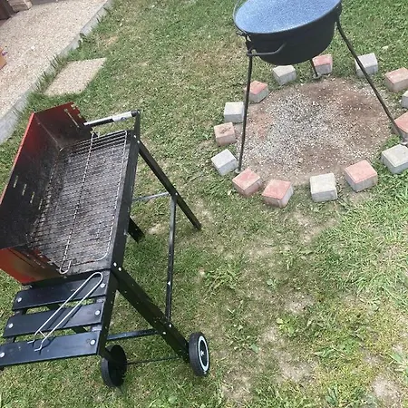 Superubytovanie Olga 아파트 *